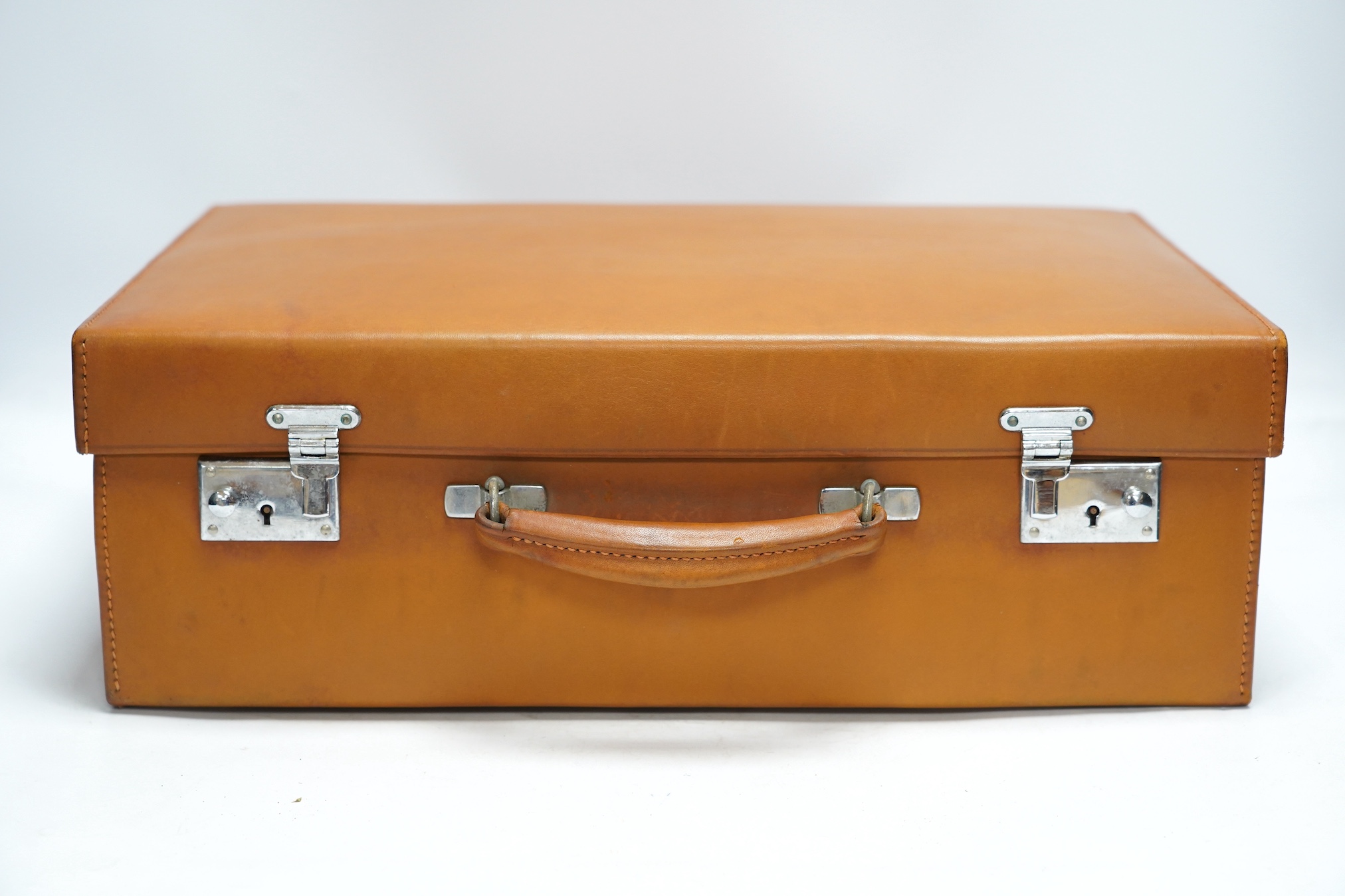 A Finnigans leather lady's case with canvas cover.